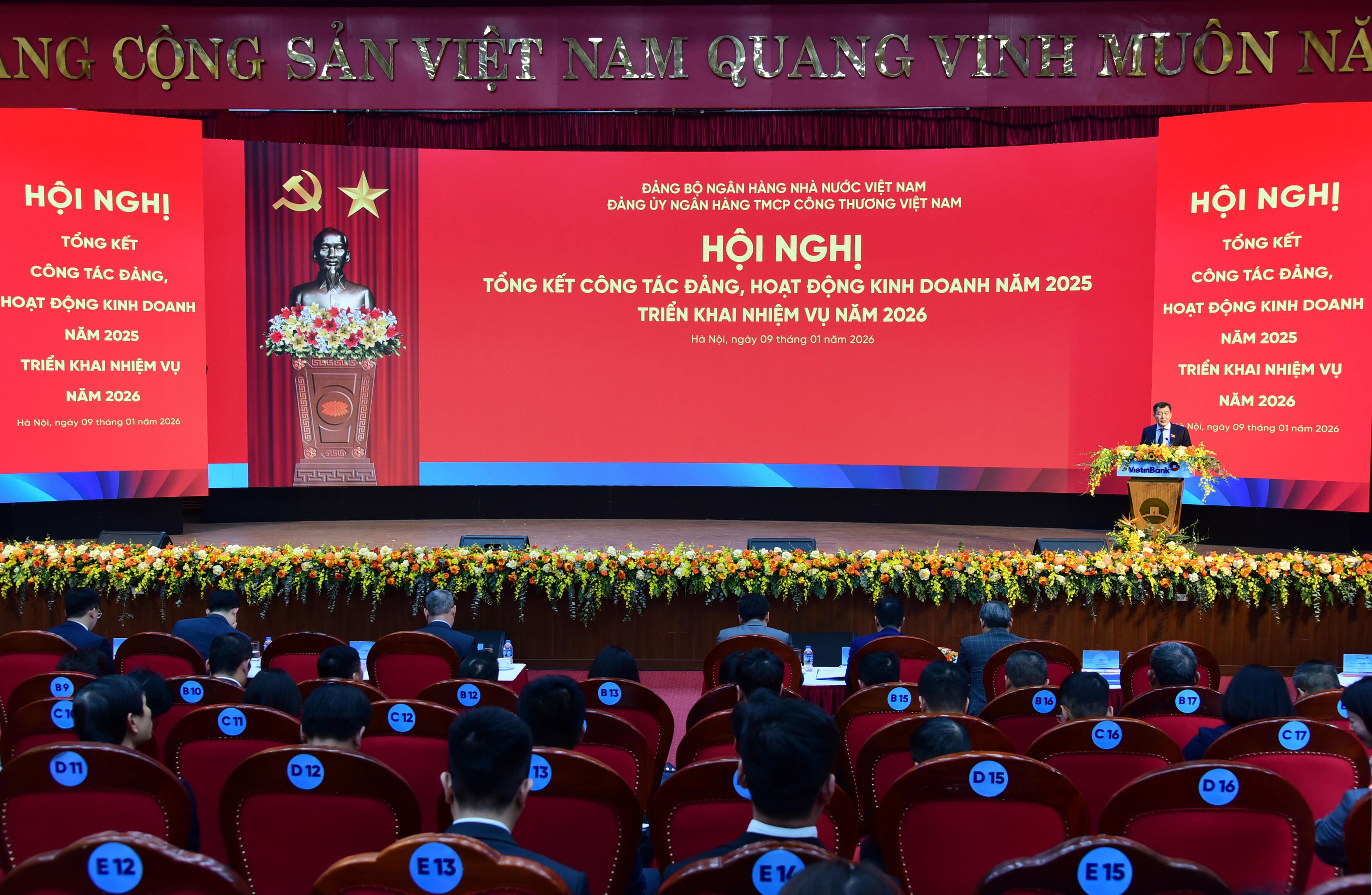 Toan Canh Hoi Nghi Resize