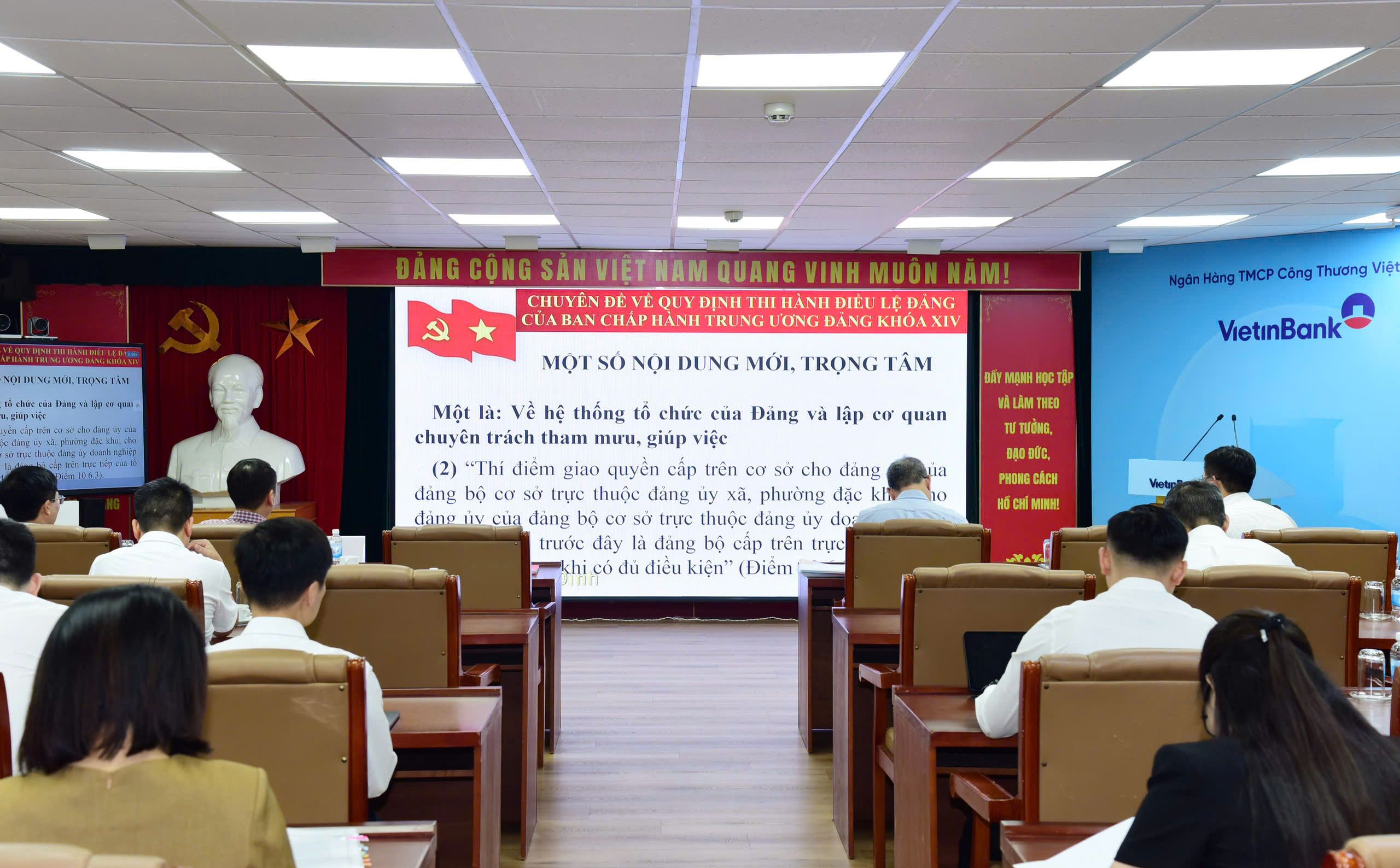 Hn Quan Triet Nqt W2 2