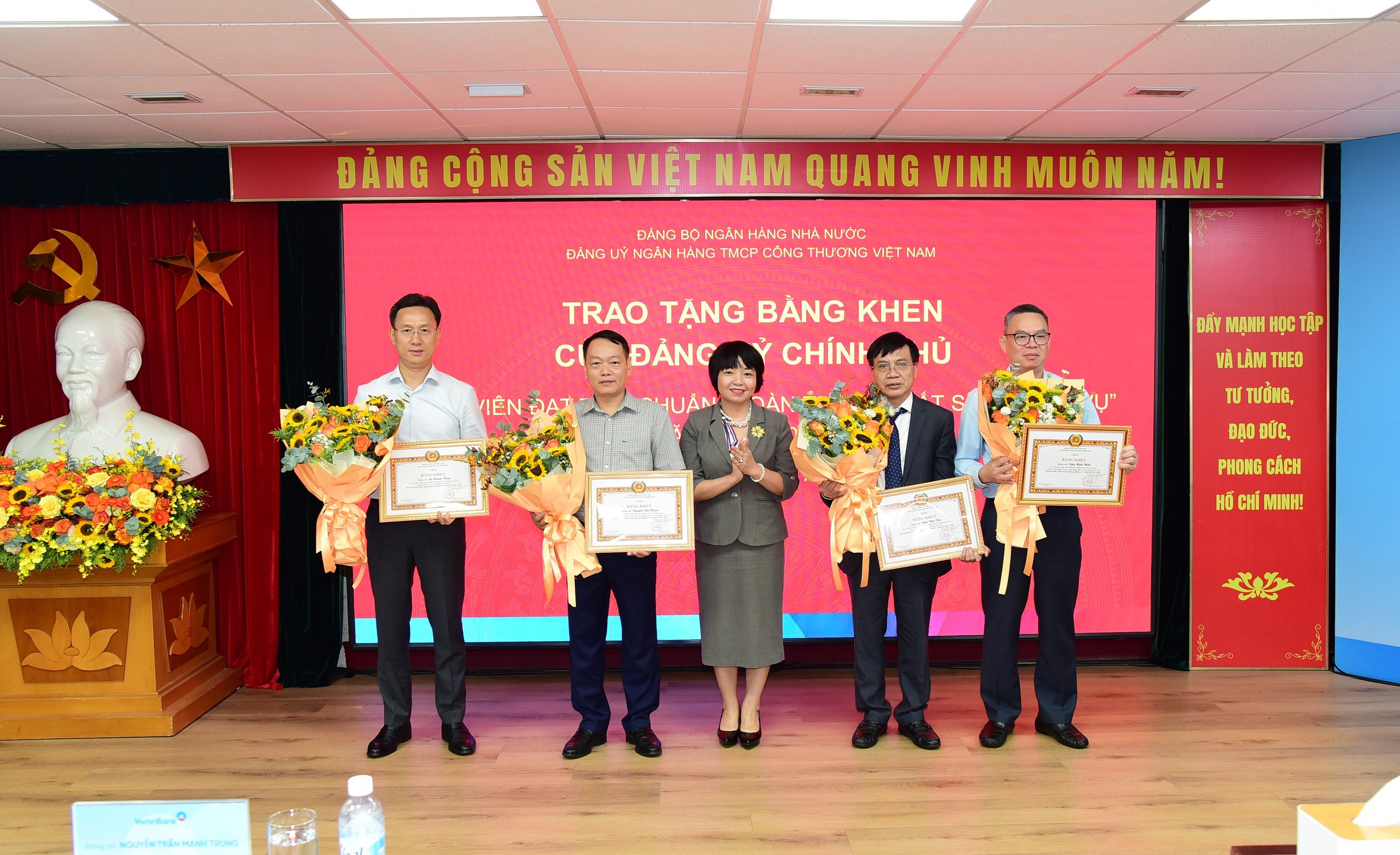 6. Cac Ca Nhan Nhan Bang Khen Cua Ducp