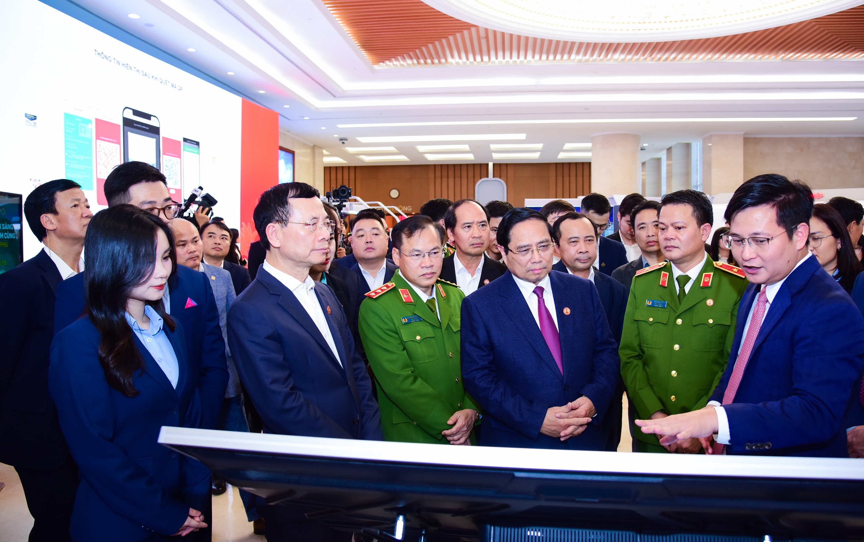 VietinBank tham gia triển lãm Sơ kết Đề án 06 | Ngân hàng Thương mại Cổ ...